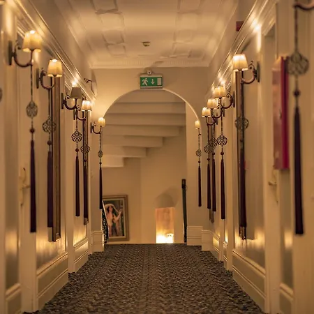 Avicenna Sultanahmet Отель