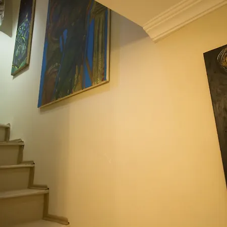 Erasmus House Guest house