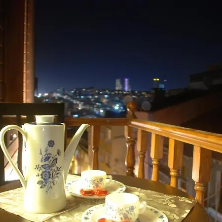 Adonis House Taksim