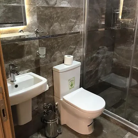 Harbour Old Hotel 3*