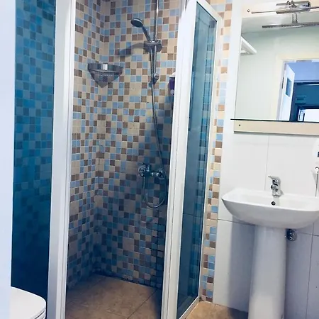 Armoni Kadikoey 2*