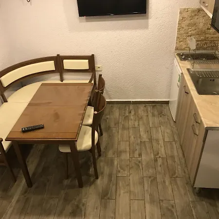 Hotel Harbour Old 3*