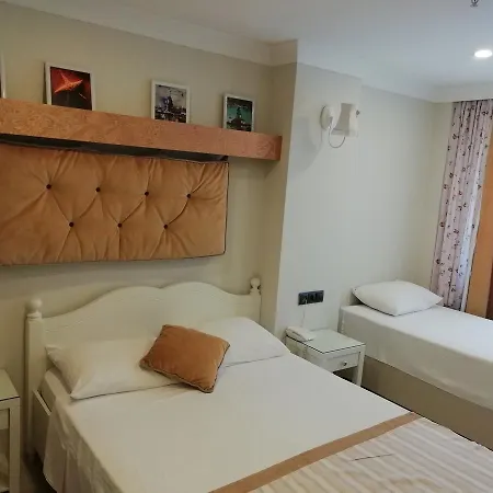 Just Hotel