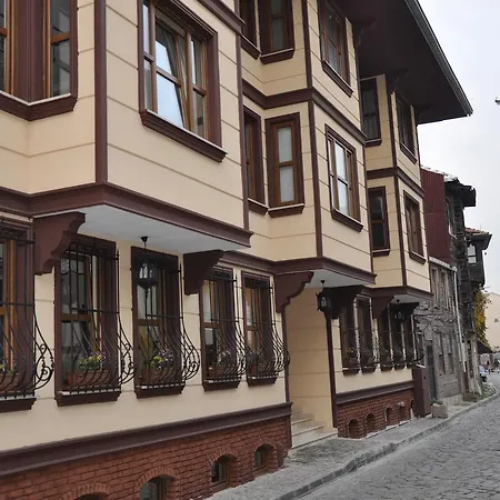 Отель Aruna Boutique