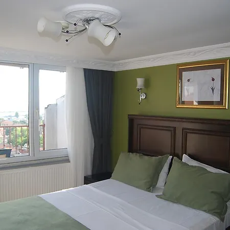 Tulip House 3*