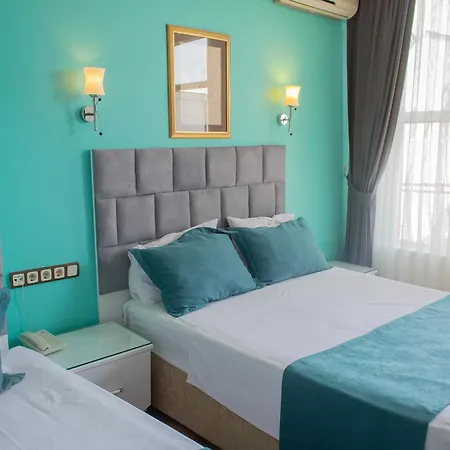 Tulip House Hotel 3*