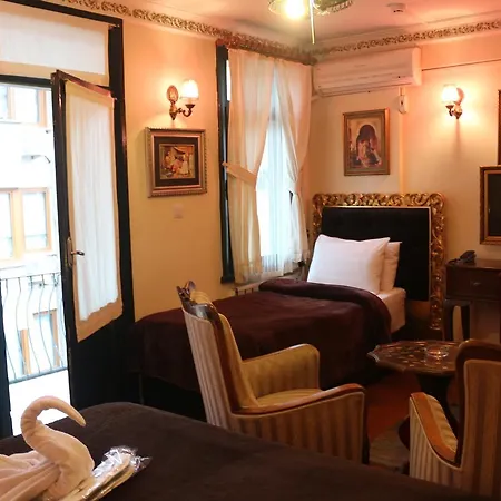Hotel Ortakoy Pasha Konagi 2*