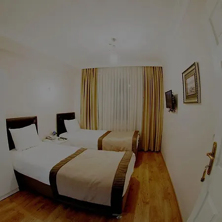Kadikoy Port Hotel 2*