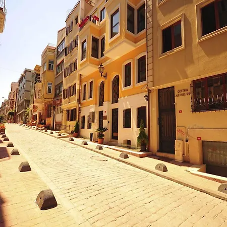 فندق اوتوبيرا 3*
