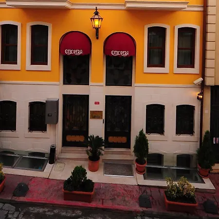 Ottopera Hotel