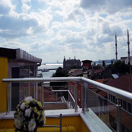 Kadikoy Port 2*