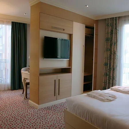 Le Mirage 4* Istanbul