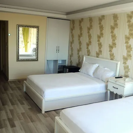Hotel Avcilar Zeugma Park 3*