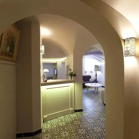 Louis Galata Hotel 4*