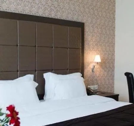 فندق ايليت دراغوس