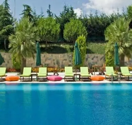 ايليت دراغوس فندق 5*