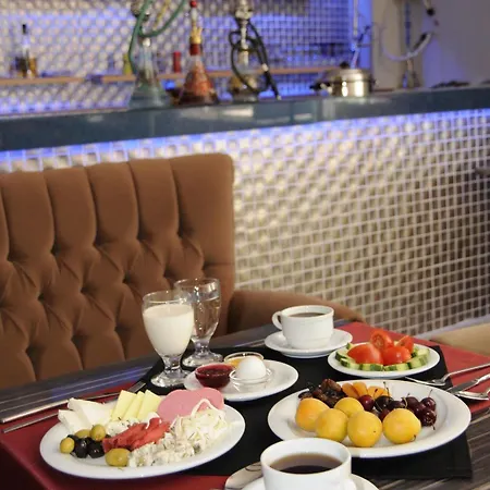 Tamara Hotel