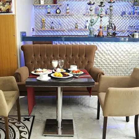 Tamara Hotel