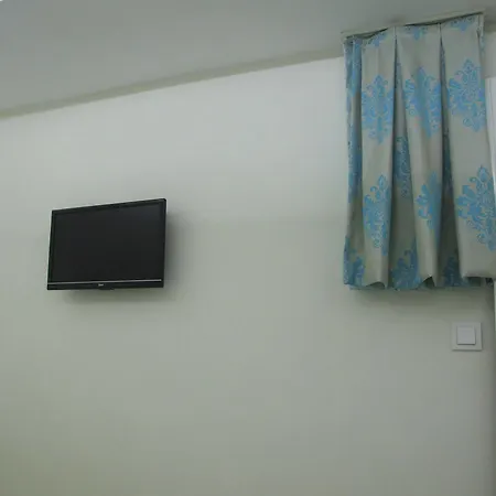 Hotel Armis House