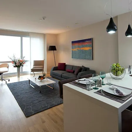 Hotel Fraser Place Anthill 5*