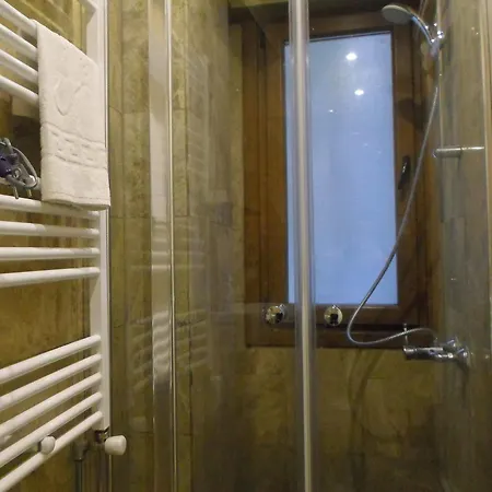 Hotell La Petite Maison Istanbul