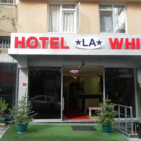 Hotell La White 2*