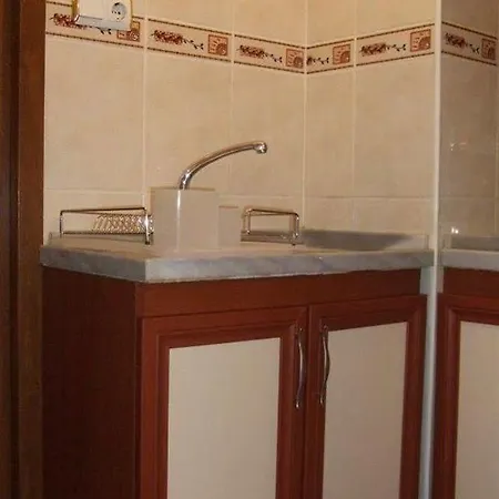 Caravan Palace Apart Aparthotel 2*