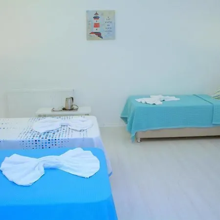 Hotel Yazar