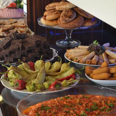 Hotell Gumus Palace 4*
