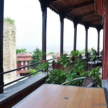 Hotel Megara Palace - Old City 3*