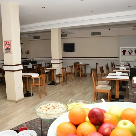 Ilkay Hotel Estambul
