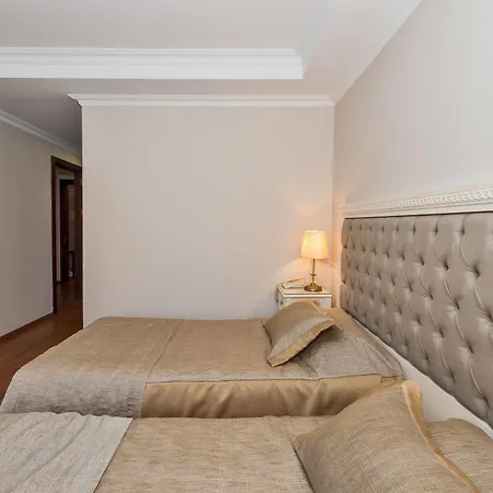 Hotel Daphne
