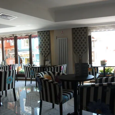 Hotel Daphne