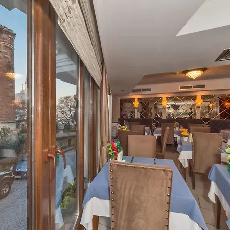 Daphne Hotel Istanbul