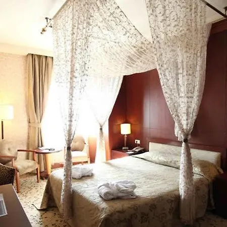 Hotel The Green Park Bostanci 5*