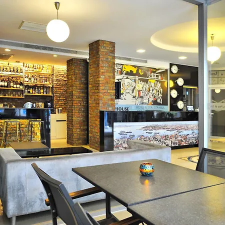 Parkhouse &