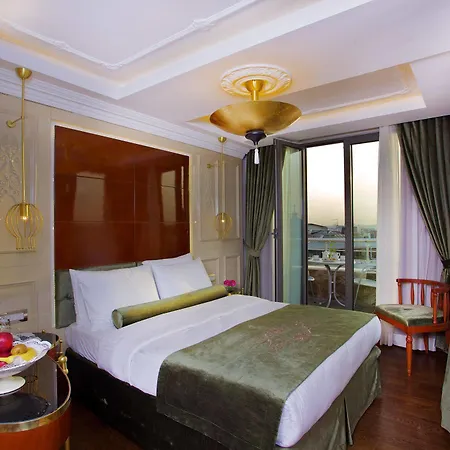 Taksim Star 3*