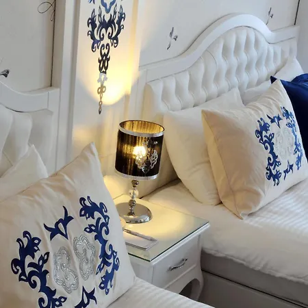 Sarnic Premier Hotel