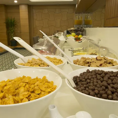 Hotel Cumbali Plaza