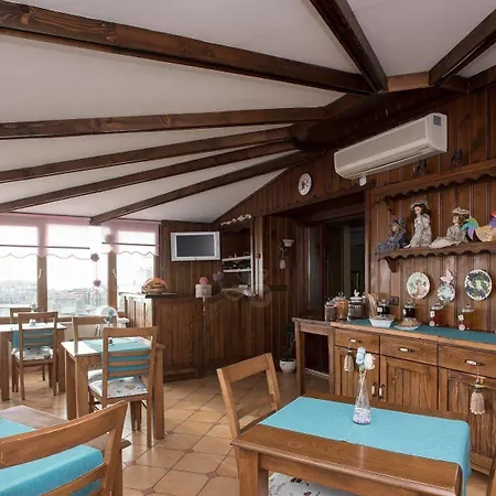 Hotel Emine Sultan 3*