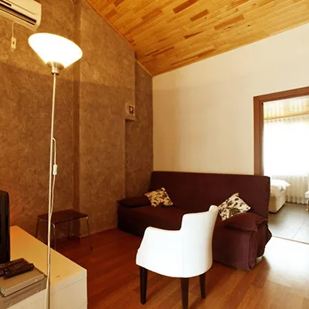 Adonis House Taksim