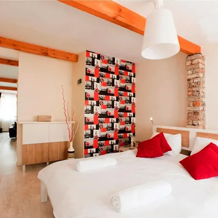 Adonis House Taksim Hotel