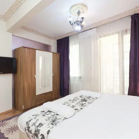 Adonis House Taksim