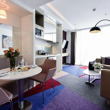 Hotel Burgu Arjaan By Rotana