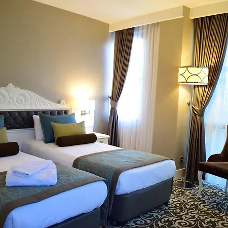 Taksim Line Hotel 4*