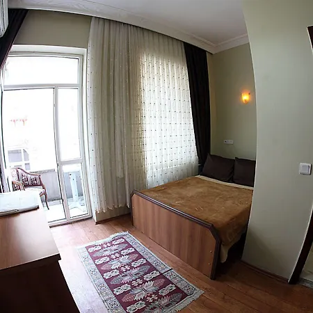 Hotel Paradise 3*