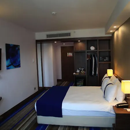 Liv 호텔 3*