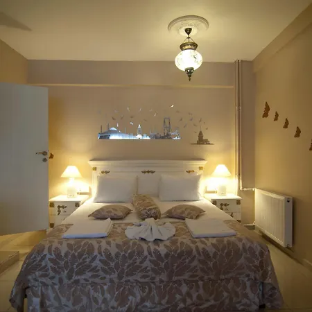 Safran Aparthotel 3*