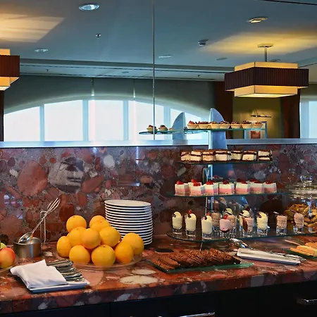 Hotel Marriott 5*