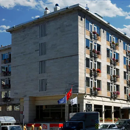 Hotel Buyuk Keban 3*
